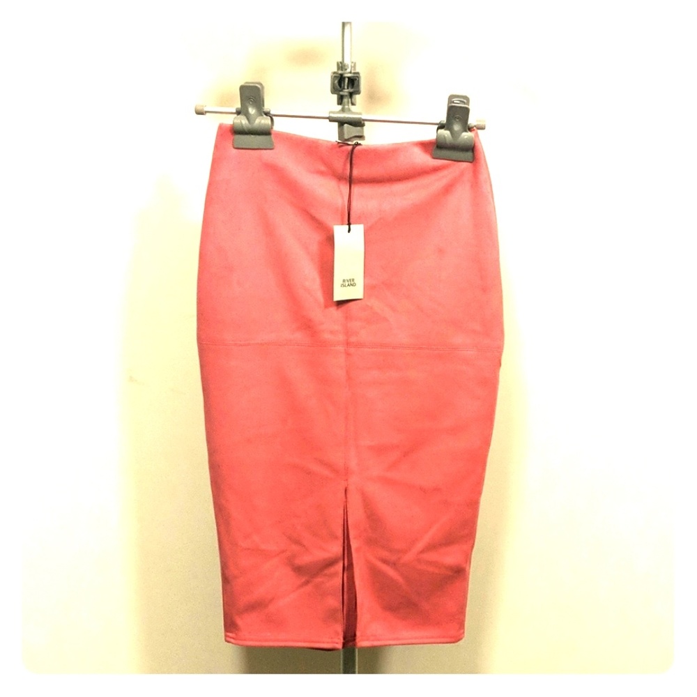 Pencil skirt